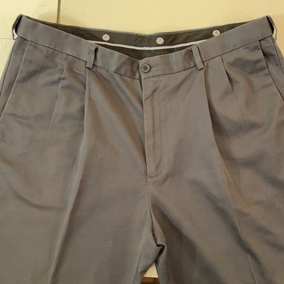 Haggar Dark Gray Twill Pleat Front Dress Pants 40 x 31 - Picture 4 of 14